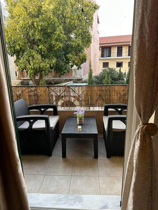 Appartamento Casa Del Nonno Anemomylos Esterno foto